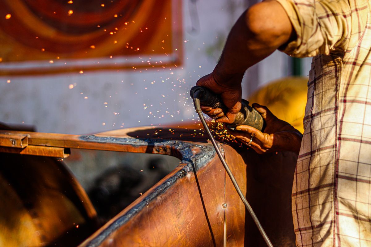 The Silicosis Comeback: Engineered-Stone Workers and the Respirator Program That Should Have Stopped It